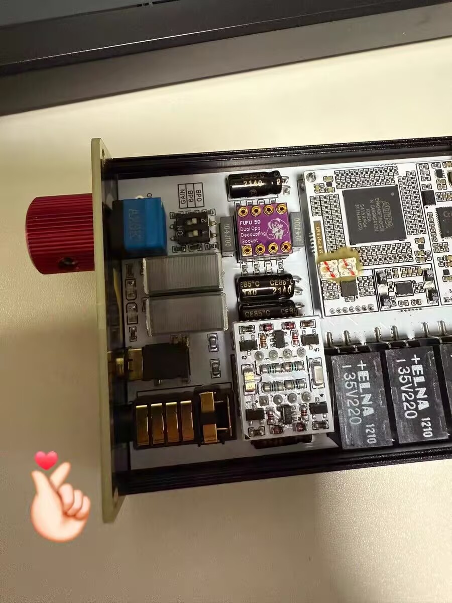 Przenośny przedwzmacniacz słuc – Headphone Amplifier recenzja i cena